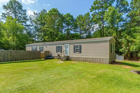 496 Ovett Moselle Rd, Moselle, MS 39459