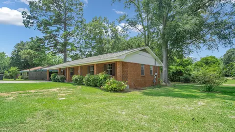212 7th St, Purvis, MS 39475 photo 3