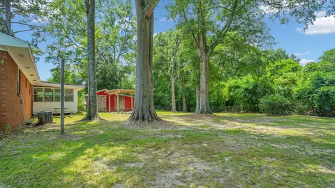 212 7th St, Purvis, MS 39475 photo 4