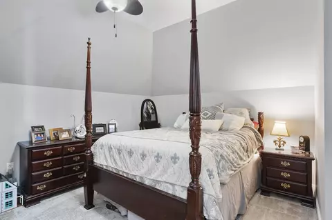 Bedroom - 87 Berwick, Petal, MS 39465 photo 3 of 4