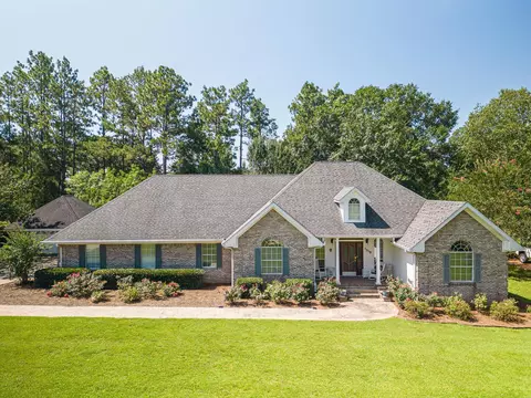 1316 Dr Campbell, Wiggins, MS 39577