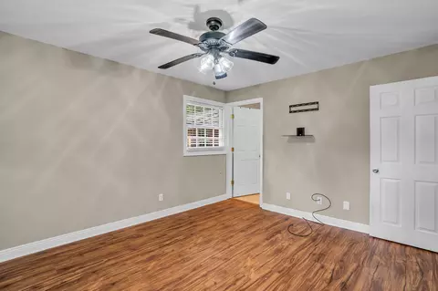 Bedroom - 3307 Pinehaven Dr, Laurel, MS 39440 photo 7 of 7