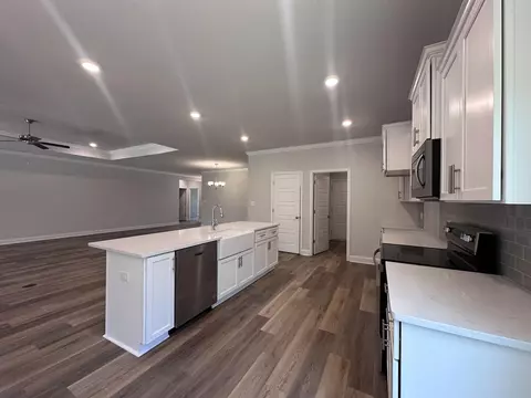 Kitchen - 90 Parish Rd, Sumrall, MS 39482 photo 2 of 5