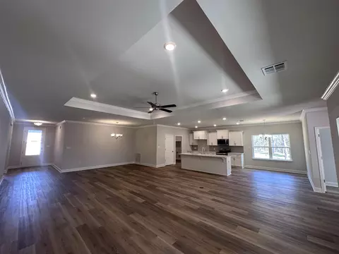 Living - 90 Parish Rd, Sumrall, MS 39482 photo 3 of 6