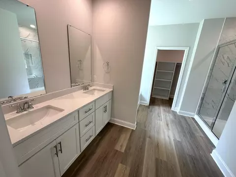 Bath - 90 Parish Rd, Sumrall, MS 39482 photo 6 of 10