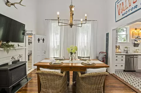 Dining - 201 S 2nd St, Collins, MS 39428 photo 3 of 3