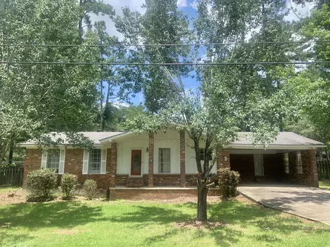 15 Mar - Ree Dr, Laurel, MS 39440