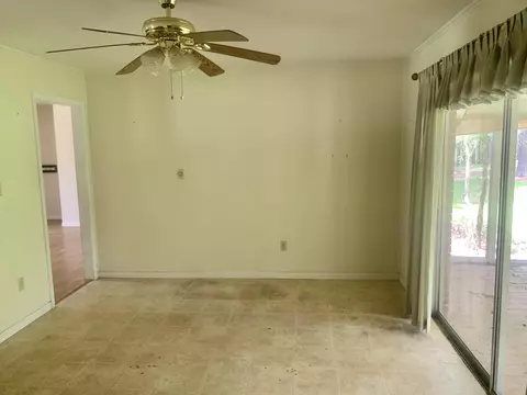 Living - 15 Mar - Ree Dr, Laurel, MS 39440 photo 1 of 1