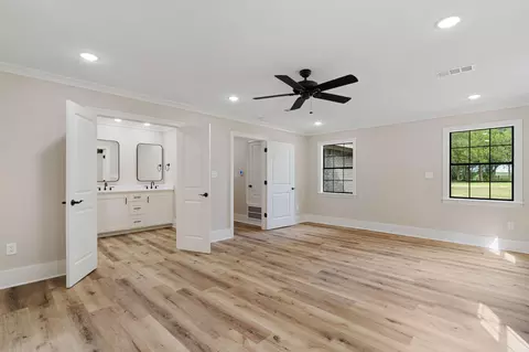 Bedroom - 518 Doc Johnson Rd, Purvis, MS 39475 photo 3 of 11