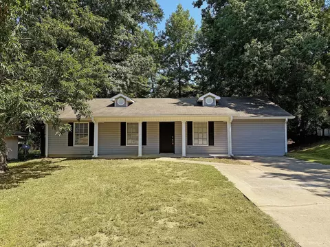 105 Beth Cir, Hattiesburg, MS 39402