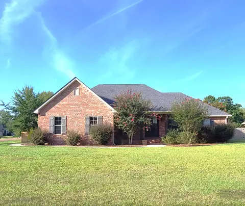 1 Woodside, Hattiesburg, MS 39402