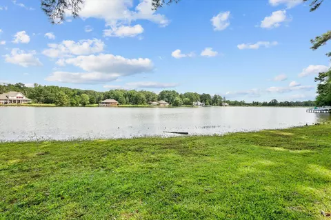 700 Lakeshore Dr, Mccomb, MS 39648
