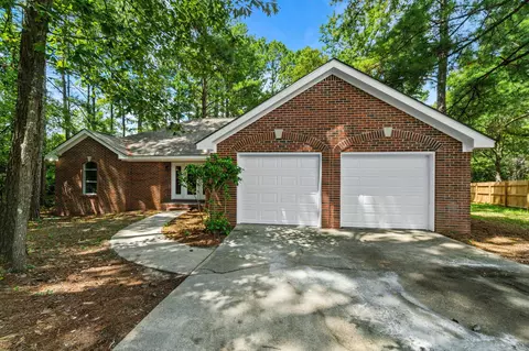 25 Colton Dr, Purvis, MS 39475