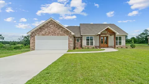 262 Higgins Rd, Sumrall, MS 39482 photo 2