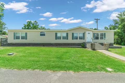 22 Dixie St, Hattiesburg, MS 39401