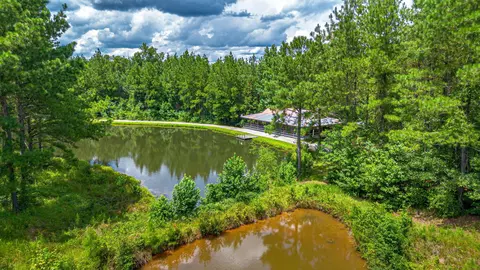 34 Freeman Rd, Richton, MS 39476