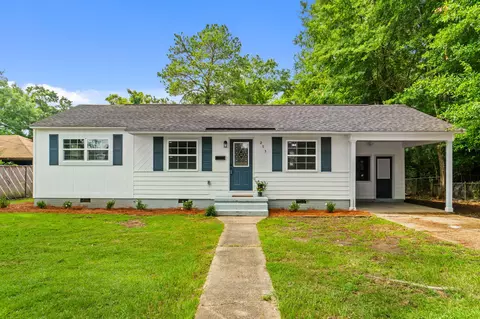 205 Hegwood Dr, Petal, MS 39465