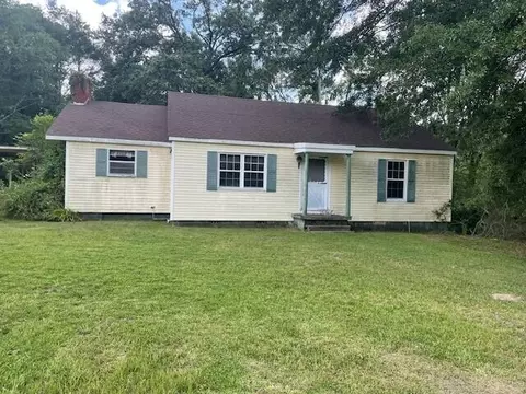 250 Bogue Homa Lake Rd, Laurel, MS 39443