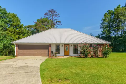 6 Dixie Dr, Hattiesburg, MS 39402