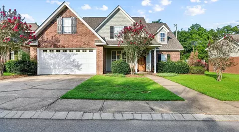 27 Bridgefield Ct, Hattiesburg, MS 39402