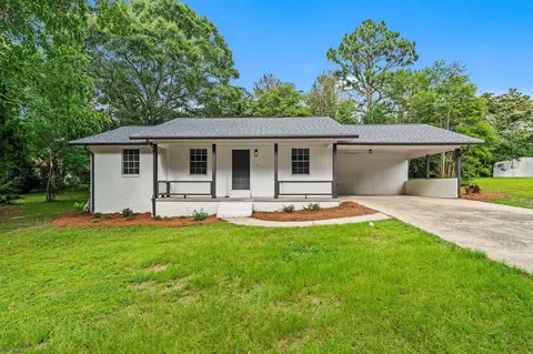 8 Hillcrest Ln, Purvis, MS 39475