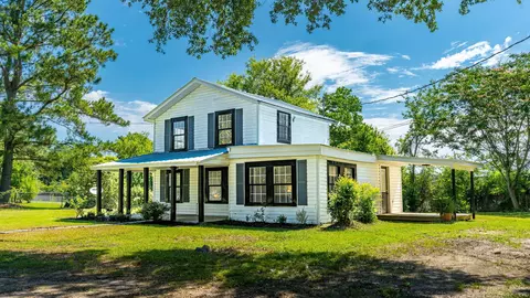 2939 N 5th Ave, Laurel, MS 39440 photo 2