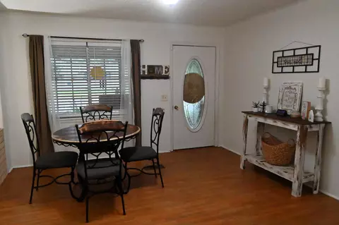 Entry Way - 227 SE 8th Ave, Magee, MS 39111 photo 1 of 1