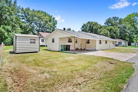 715 B Ida Ave, Hattiesburg, MS 39401