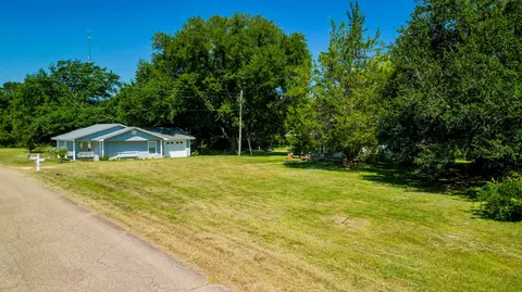 Exterior - 6877 Union Rd, Richton, MS 39476 photo 5 of 6
