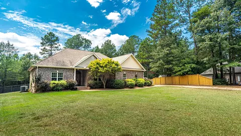 22 Windwood Dr, Petal, MS 39465