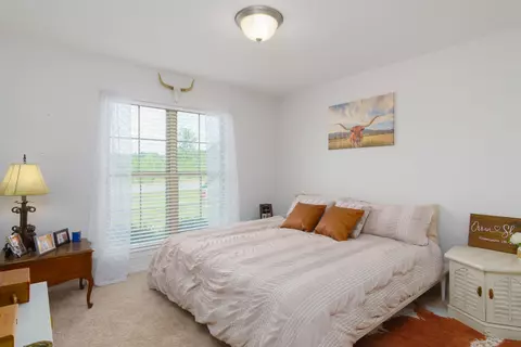 75 E Locust, Sumrall, MS 39482 photo 11