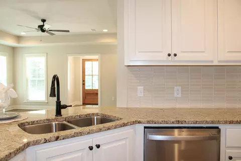 Kitchen - 42 N Slade Rd, Sumrall, MS 39482 photo 4 of 4