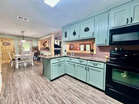 157 Jerry Welch Rd, Laurel, MS 39443 photo 3