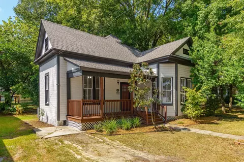 413 Southern Ave, Hattiesburg, MS 39401