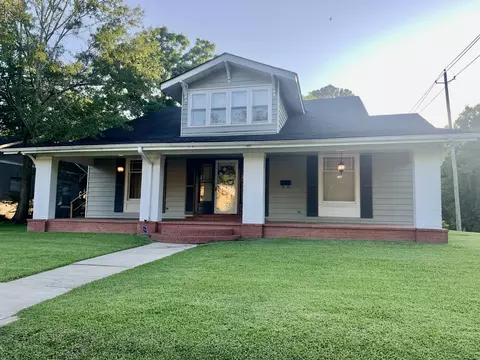 1066 N 2nd Ave, Laurel, MS 39440