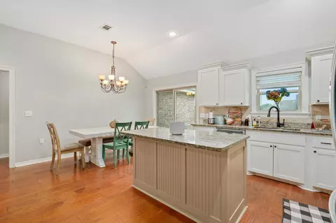 13 E Cherry, Sumrall, MS 39482 photo 5