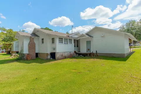 Exterior - 203 S 3rd, Collins, MS 39428 photo 1 of 3