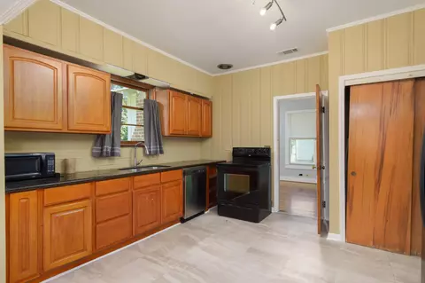 Kitchen - 203 S 3rd, Collins, MS 39428 photo 1 of 1