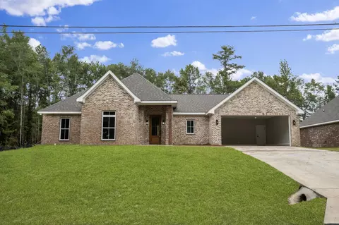 615 Nellwood Dr, Hattiesburg, MS 39402