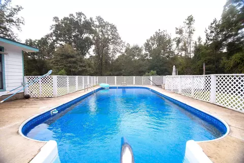 62 Maybelle Rd, Seminary, MS 39479