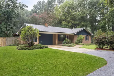 23 Clinton Rd, Hattiesburg, MS 39402