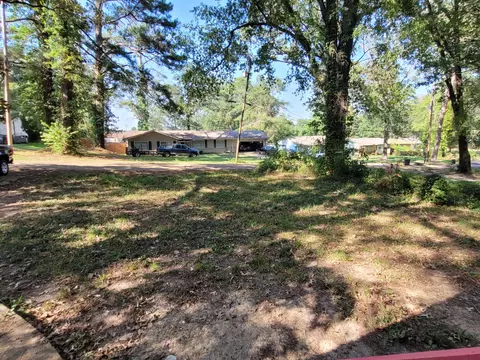 519 Oriole Dr, Jackson, MS 39204 photo 3