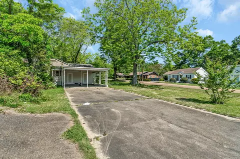 903 S Elm Ave, Collins, MS 39428 photo 27