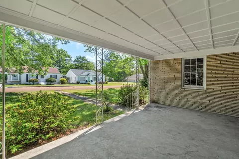 903 S Elm Ave, Collins, MS 39428 photo 3