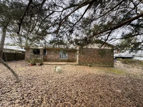 213 Brock Ave, Quitman, MS 39355 photo 2