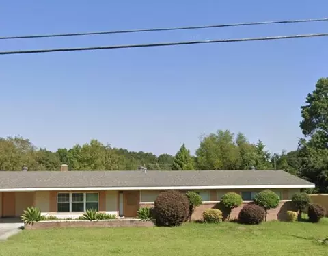 109 W Clark Ave, Hattiesburg, MS 39402