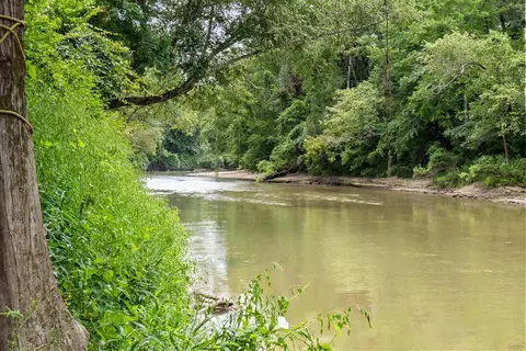 000 Riverwood Blvd, Hattiesburg, MS 39401