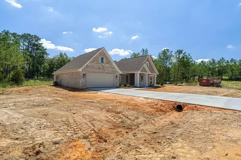 Exterior - 12 Redmont Dr, Sumrall, MS 39482 photo 4 of 9