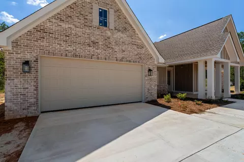 Exterior - 12 Redmont Dr, Sumrall, MS 39482 photo 5 of 9