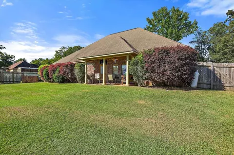 Exterior - 105 Madison Pl, Magee, MS 39111 photo 8 of 10